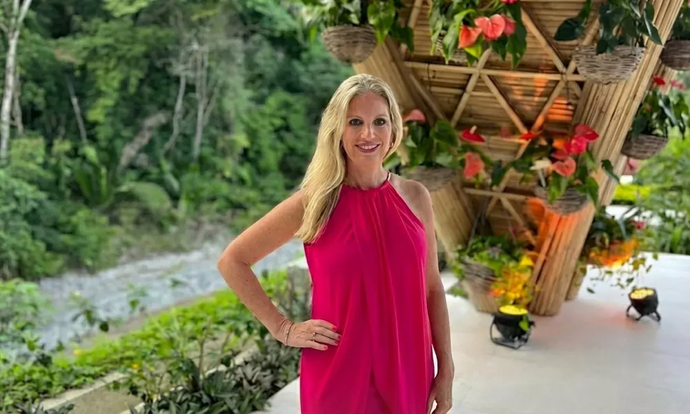 Get One PDO Thread Under Eye, Brow, Neck, Partial or Full Face Lift