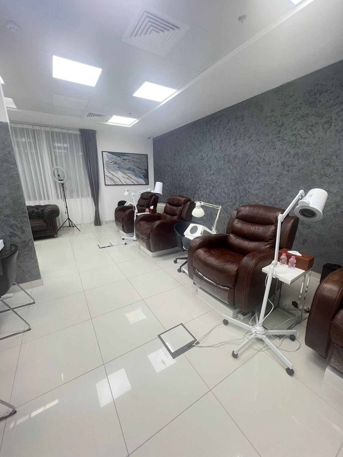 Hair Wash & Blow Dry With Optional Haircut & Roots Color Hair Wash & Blow Dry With Optional Haircut & Roots Color