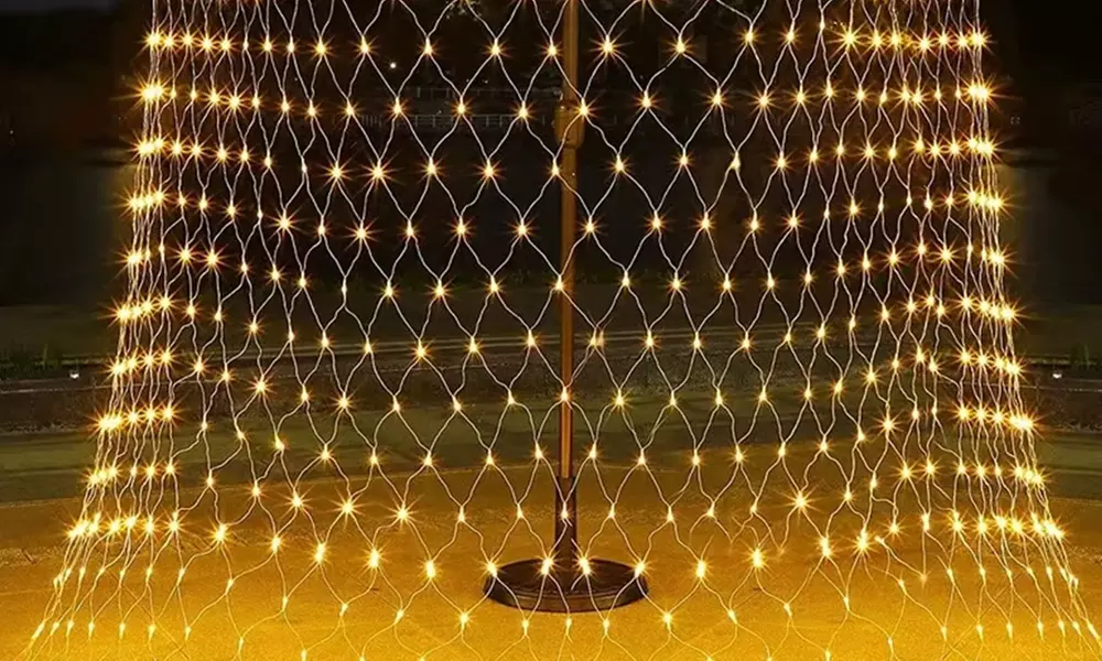 LED-Netzlichter mit Solarpanel