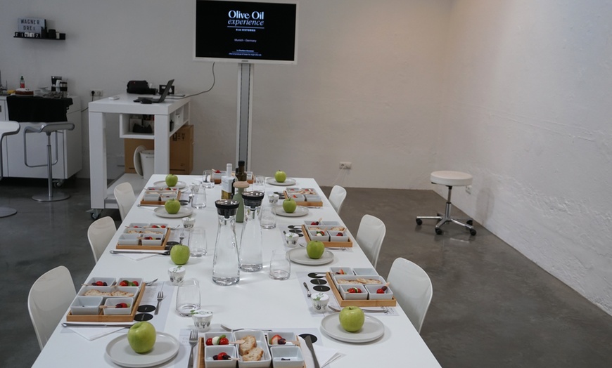 Image 3: Olivenöl Verkostung ''Olive Oil Experience'' in München (ca. 2 Std.)