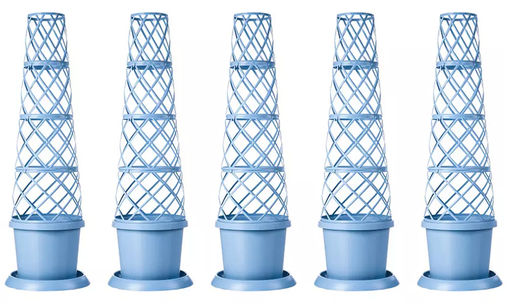 Up to Five Lattice-Design Tower Pots
