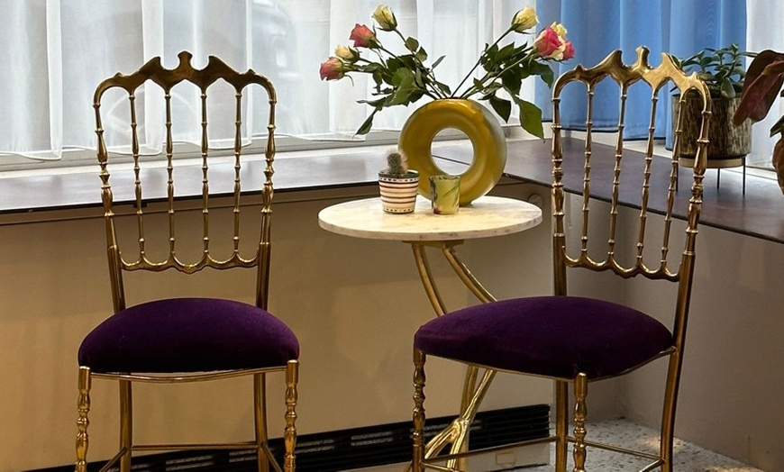 Image 3: 1x oder 2x 60 Min. Klass. Gesichtsbehandlung inkl. Massage u. Ampulle