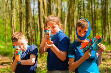 Voor 8 personen: lasergame op locatie - Face The Action