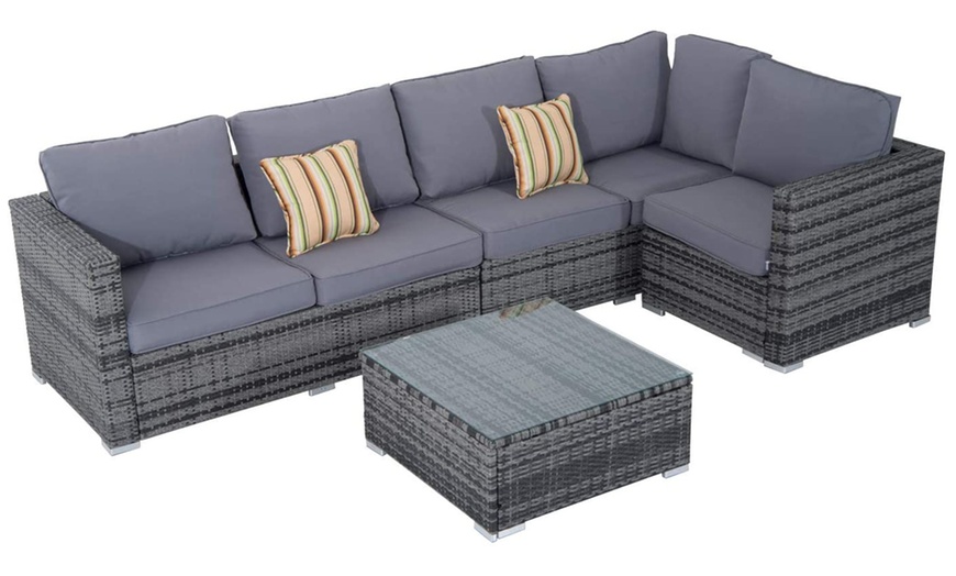 Image 8: 8 or 4 Seater Corner Rattan Garden Furniture Set with Table
