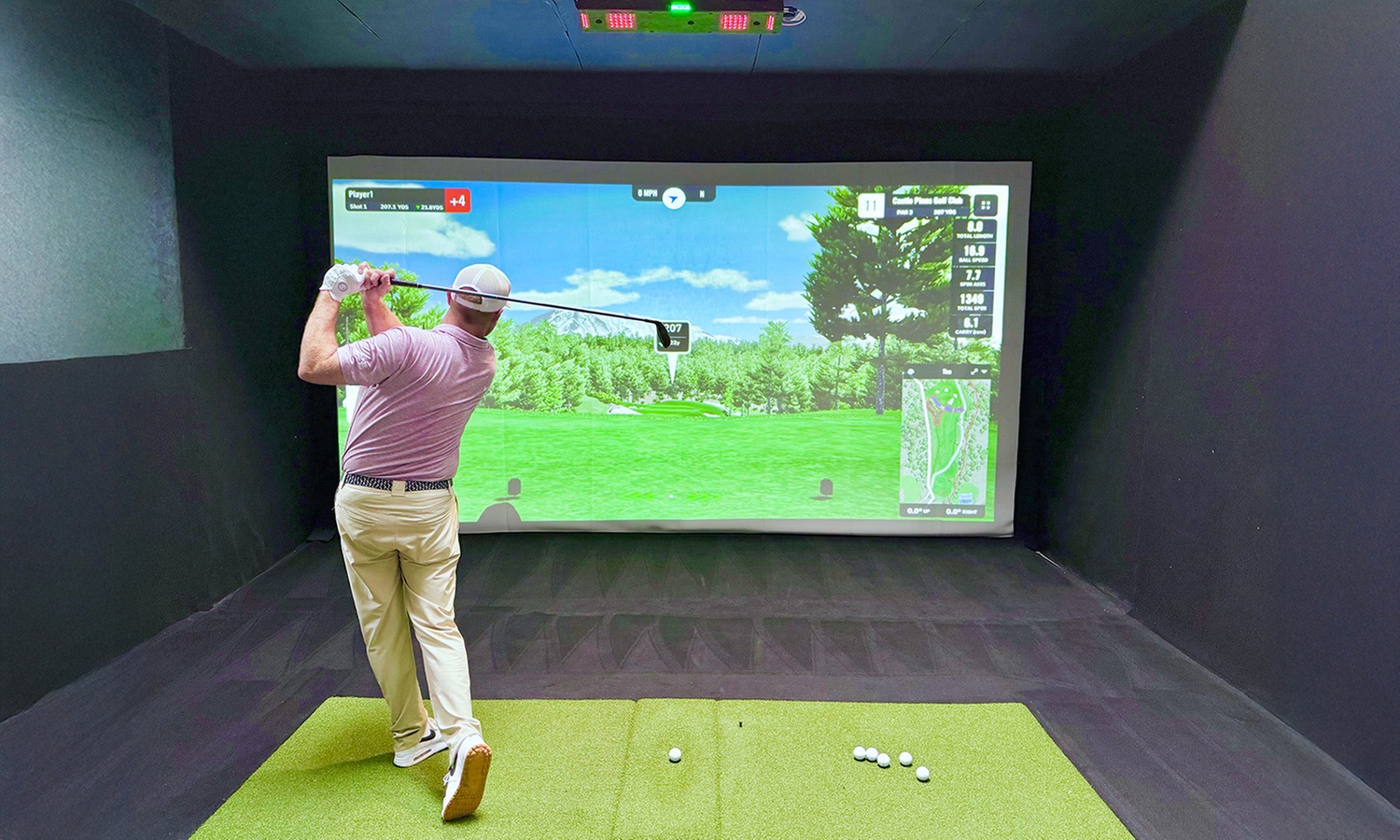 Golf Simulator Bay – Practice & Play for Up to 2