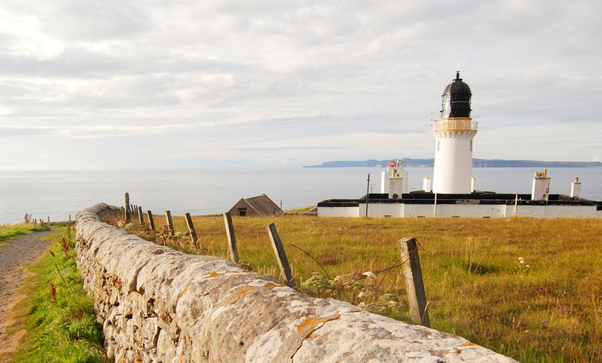 Image 4: Scottish Highlands Stay With Breakfast