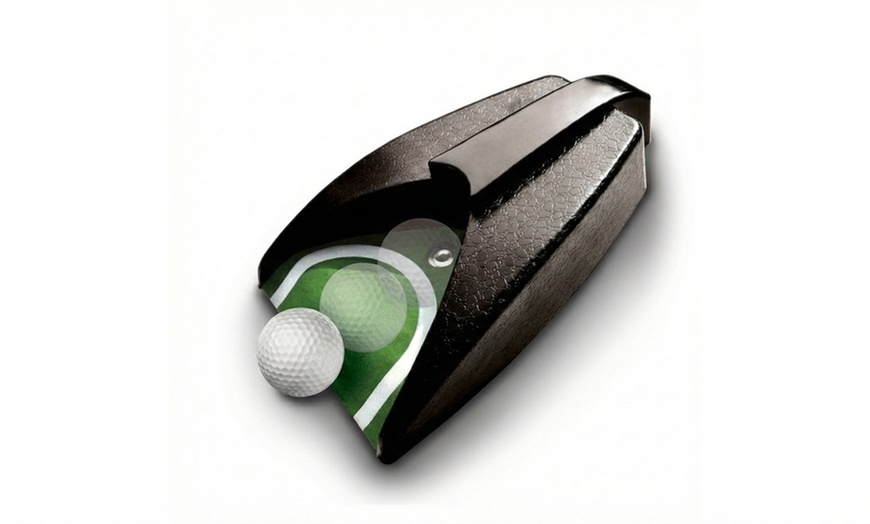 Image 7: Automatic Golf Putting Trainer with Ball Return