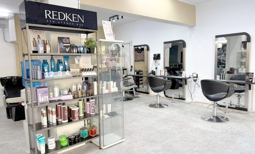 Image 5: Cuidado para pestañas y/o cejas: lifting, tinte, visagismo y laminado