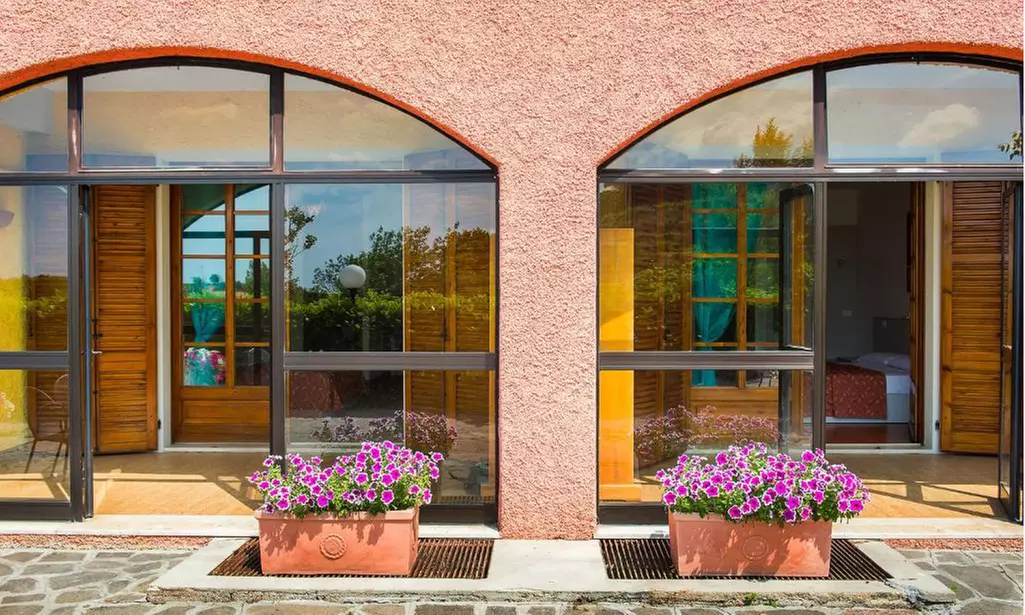 Pozzolengo: camera Economy con mezza pensione per 2 persone