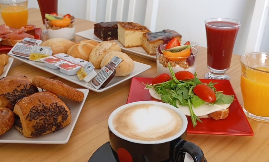 Image 1: Empieza el día con energía con un brunch gourmet para 2 o 4 personas