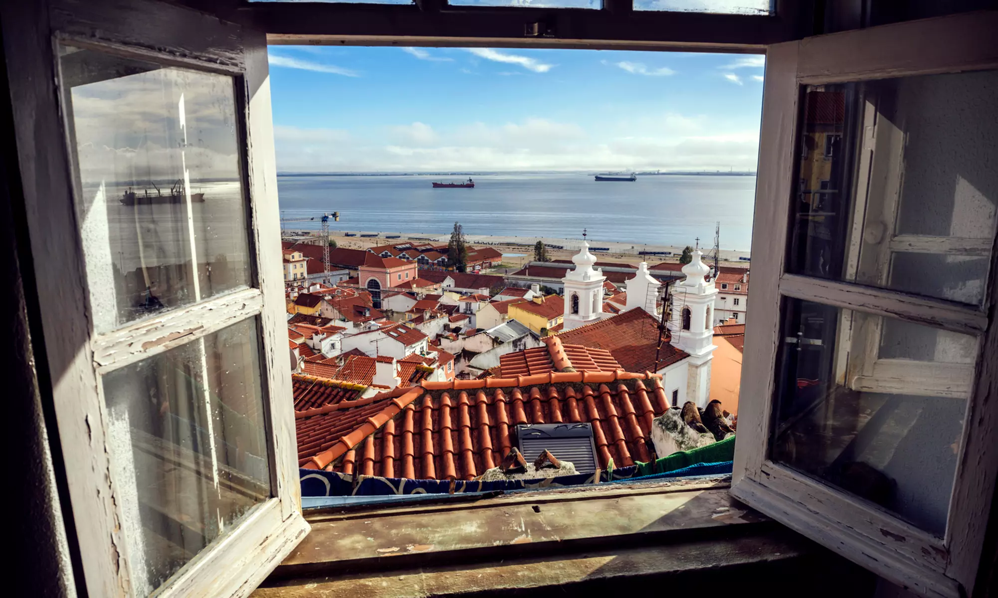 ✈ Lisbon: 6-Day Portugal Escape with Flights & Hotel