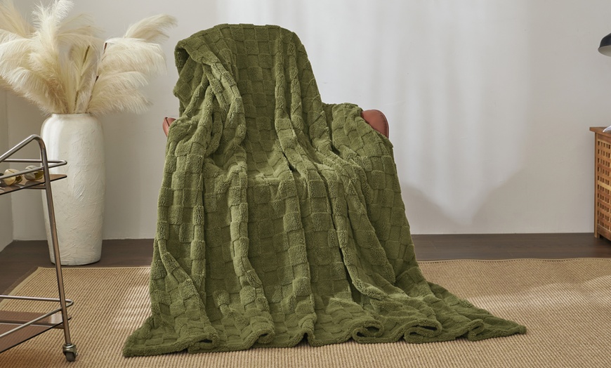 Image 10: Kuscheldecke mit oder ohne Fransen