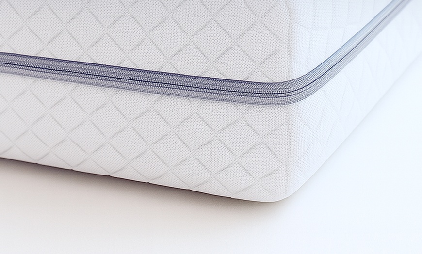 Image 5: Topper in Memory Foam a 9 zone differenziate 