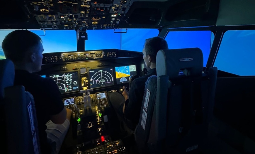 Image 3: Zasiądź za sterami samolotu: Symulator lotu Boeingiem 737 MAX