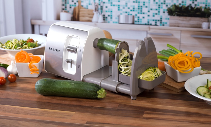 Image 3: Salter Electric Spiralizer