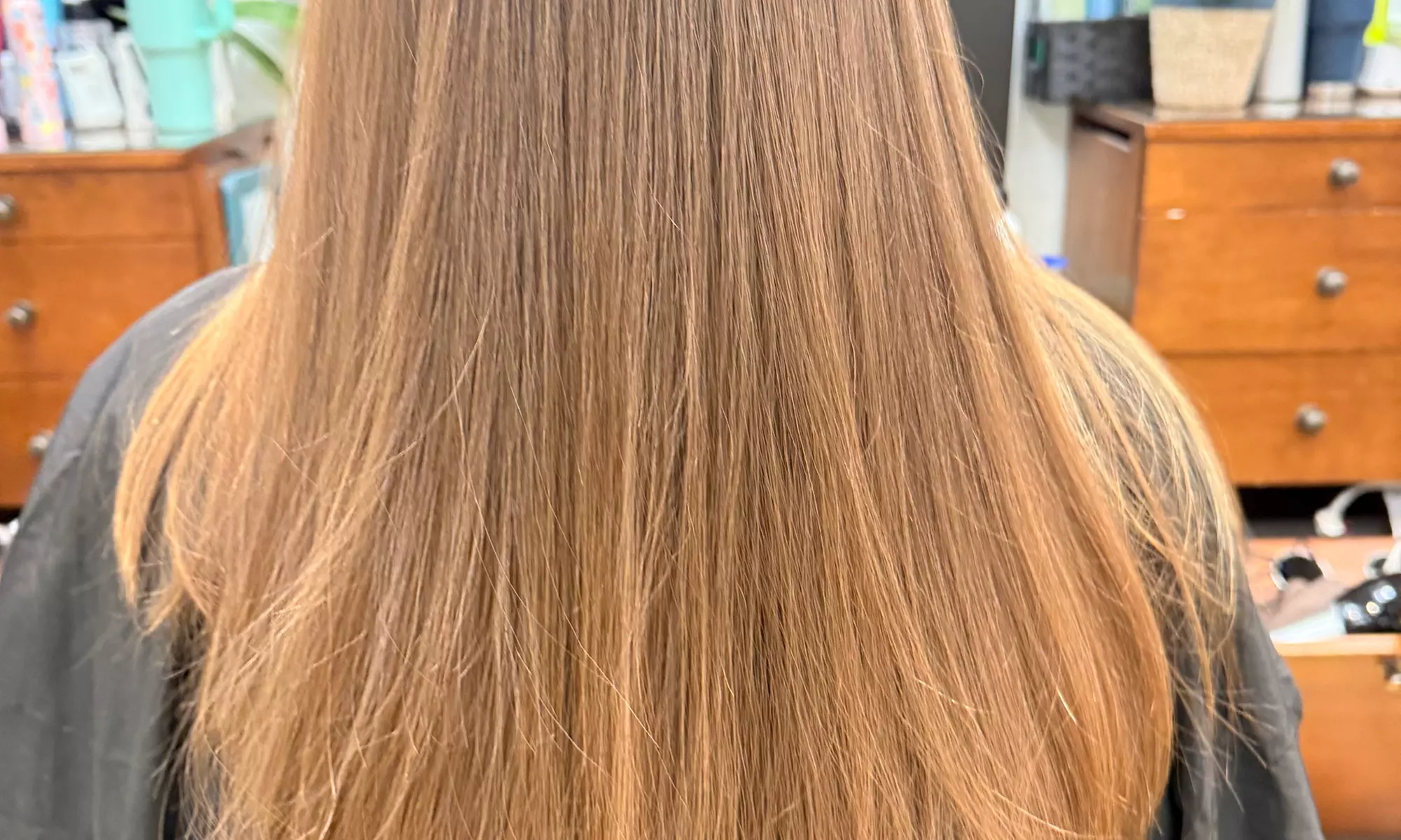 Smooth Blowout and Deep Conditioning for Stunning Hair