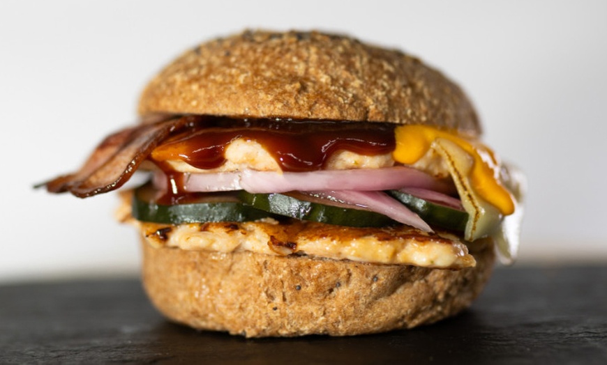 Image 4: Sabor y salud: menú de hamburguesas proteicas para 2 o 4 personas 