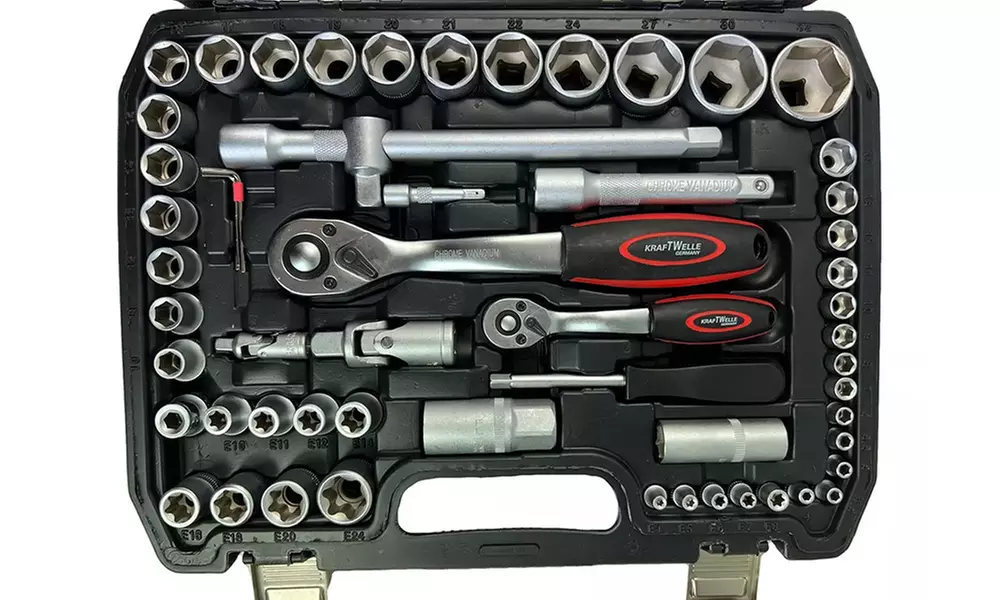 Maletín de herramientas de 108 piezas con llaves de vaso y carraca