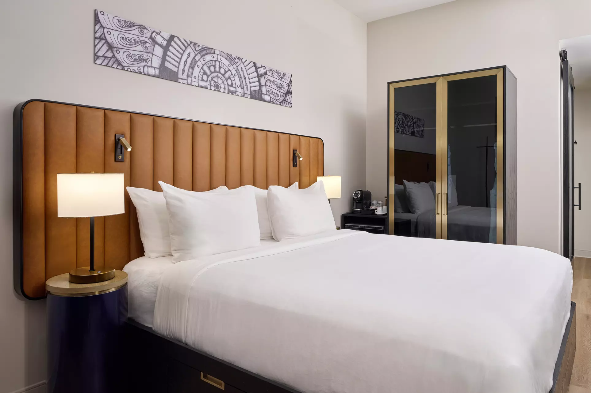 Member Pricing: 4-Star Hotel Near Millennium Park & Cultural Mile
