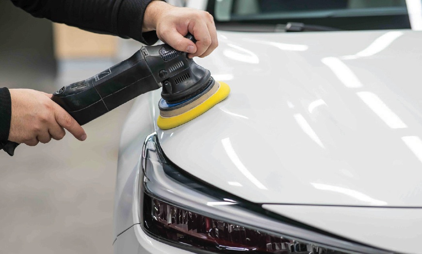 Image 3: Premium Car Detailing Services at Star Car Wash – Nationwide