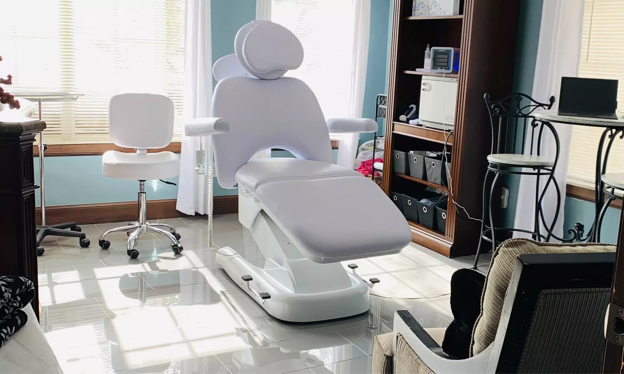 Lip Flip with 10 Units of Jeuveau or 25 or 50 Units of Jeuveau at The Aesthetics Place MedSpa (Up to 29% Off) - Primary Image