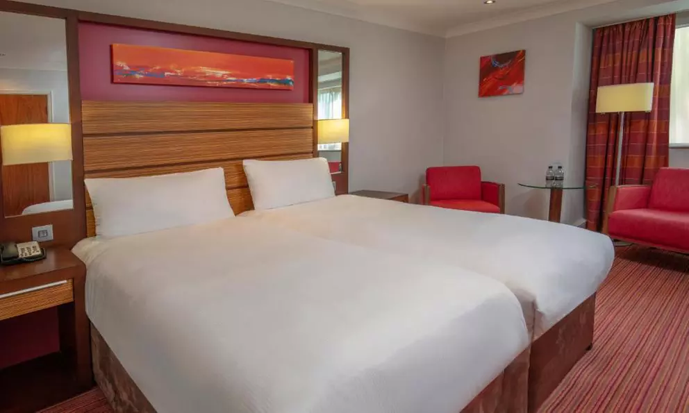 Kent: 4* Stay for 2 with Breakfast, Dinner & Discounted Spa Treatments