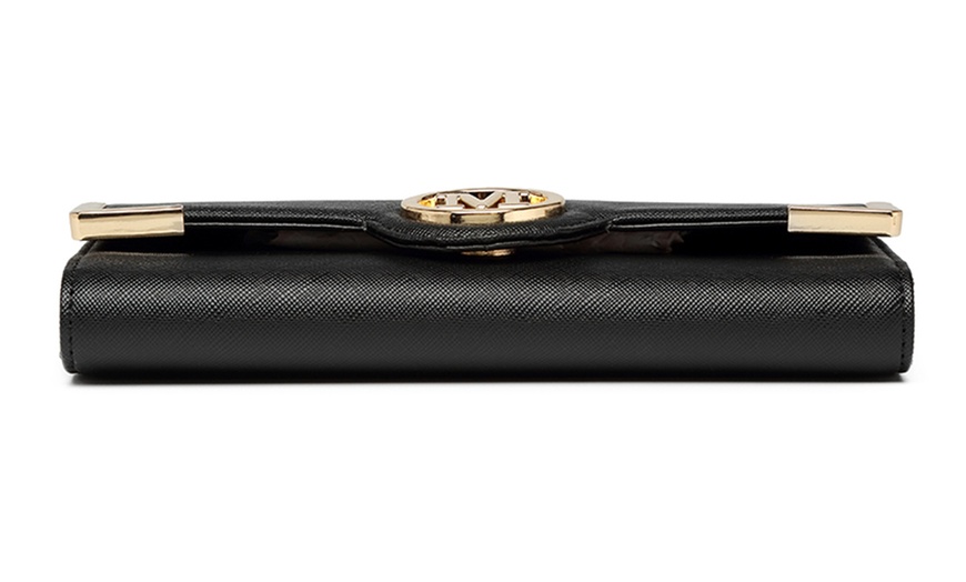 Image 27: PU Leather Texture Design Women's Handbag and Purse Set