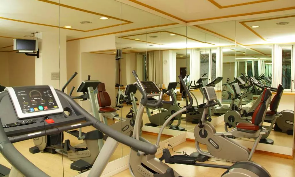 Montecatini 4*: soggiorno con colazione, cena, piscina o percorso Spa