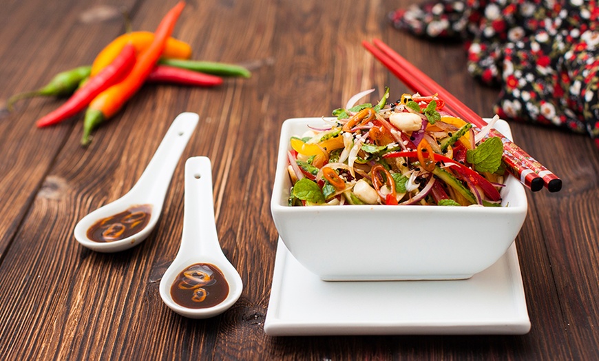 Image 1: Thai Meal With Drinks For Two