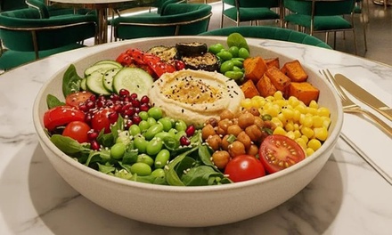 Für 1 Person: Reichhaltige gesunde Bowl nach Wahl - Orjin Café And Brunch