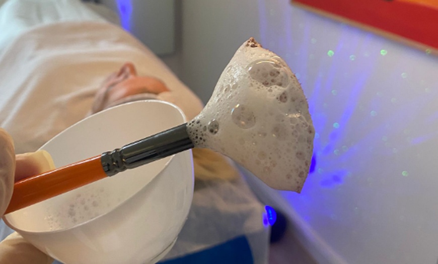 Image 4: 45-75 Min. After Holiday Glow & Serum-Therapie