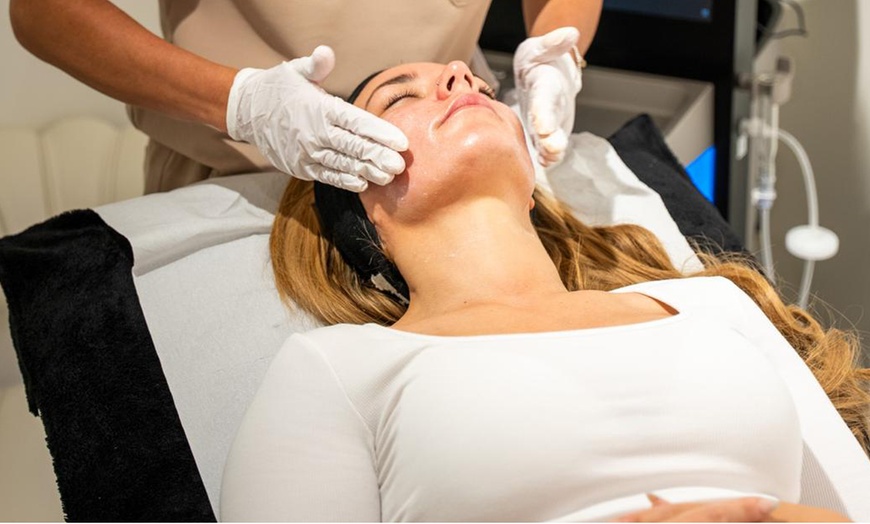 Image 1: Choice of Single or Three Sessions of Facial Packages