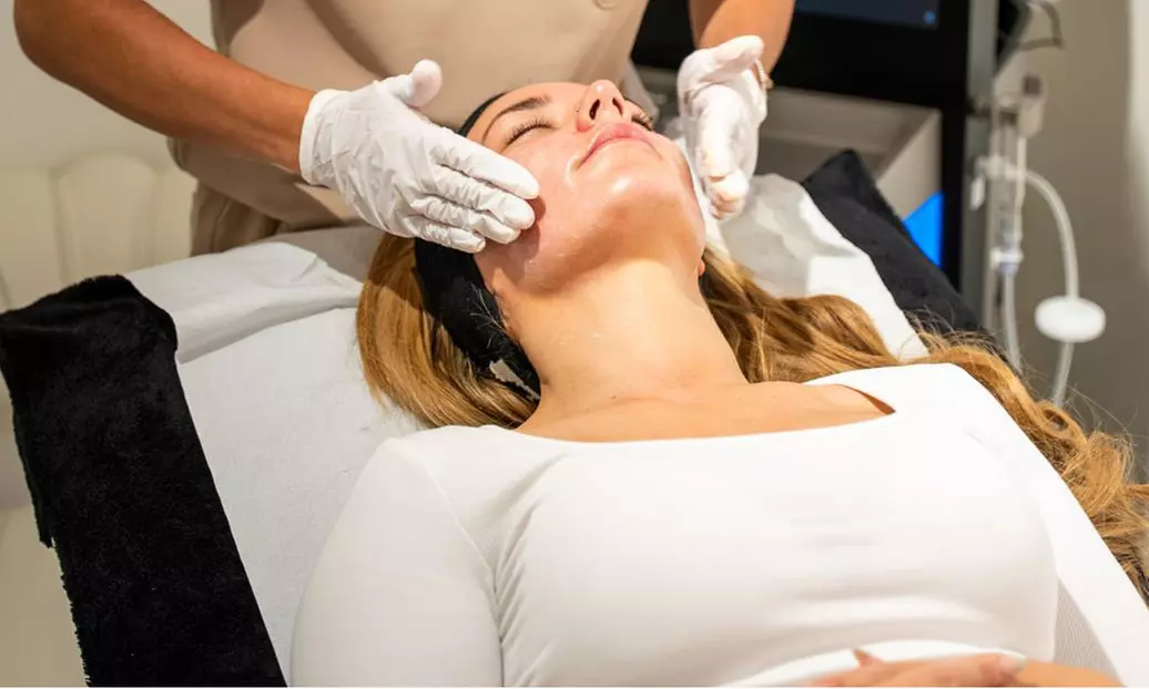 Choice of Single or Three Sessions of Facial Packages