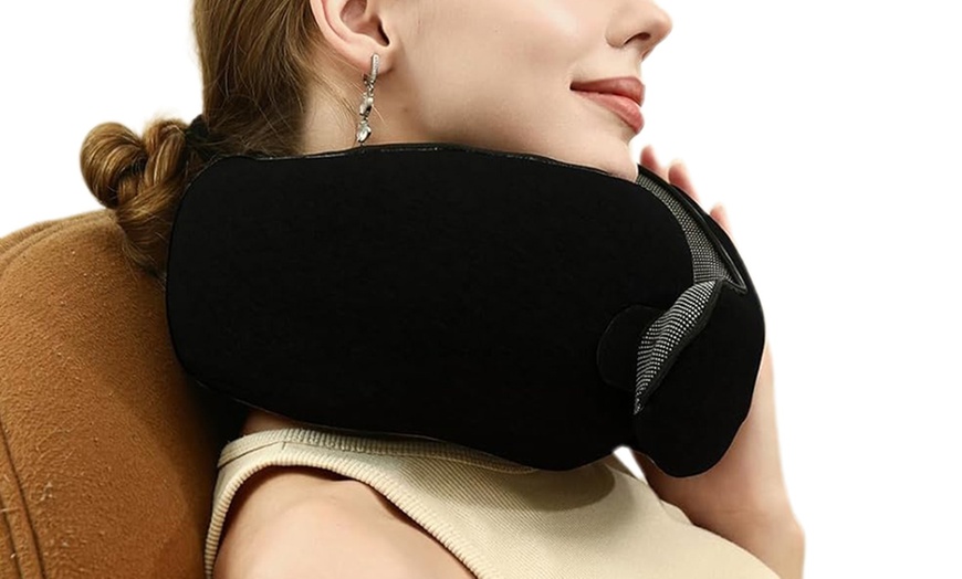 Image 4: Memory Foam Neck-Support Travel Pillow