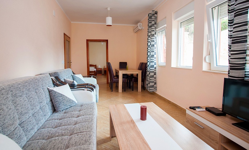 Image 3: Apartamenty nad Czarnogórskim Morzem