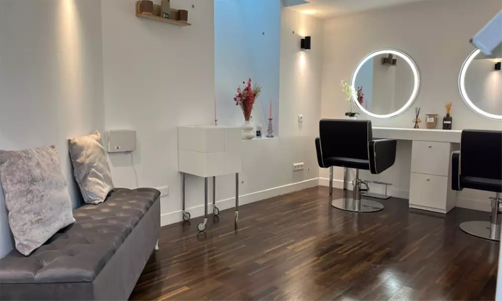 Jusqu'à 57% de remise sur Couleur / Reflets chez Noelle Coiffure