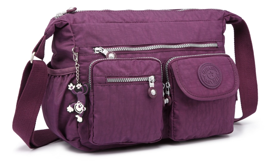 Image 18: Multi-Compartment Crossbody Bag