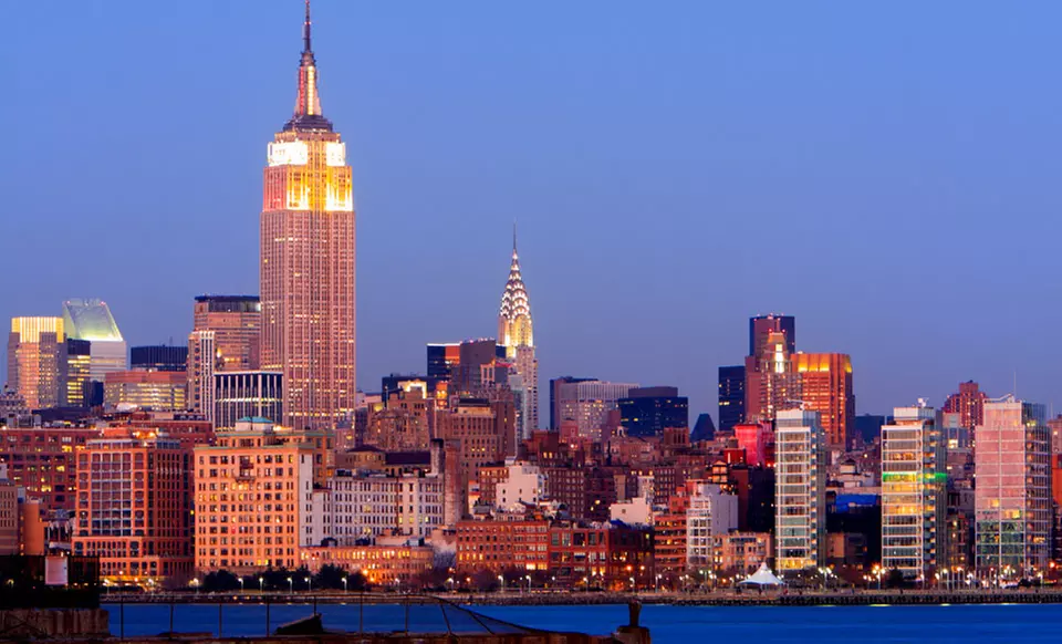 Stay at DoubleTree by Hilton Hotel New York City - Financial District in New York City - Primary Image