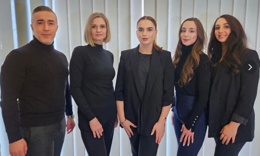 Image 4: Natürlich schöne Haut mit Gesichtsbehandlung nach Wahl für 1 Person