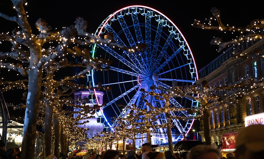 Image 1: Winterse busreis naar een Duitse kerstmarkt naar keuze