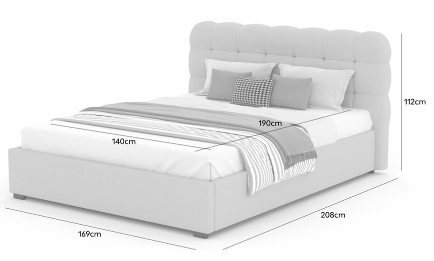 Image 17: Lit coffre "Juneau" en velours, design nuage, de la marque Kocoon