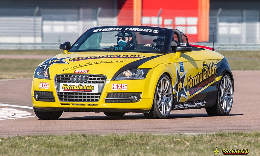 Image 6: Au volant d'une voiture de sport dès 6 ans : stage avec Formula Kids