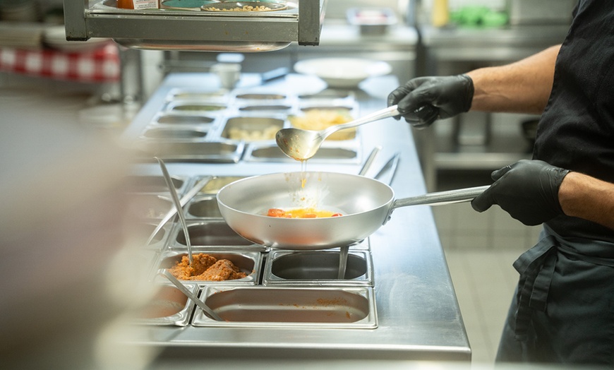 Image 3: Candlelight Steak Royal Deluxe Menü in 3 Gängen für 2 oder 4 Personen