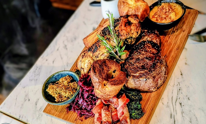 Image 1: Delight with Sunday Roast with a Drink for One, Two or Four 