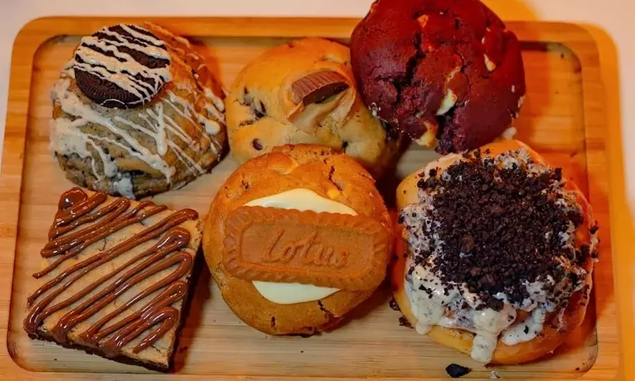 Brunch o merienda para 2 o 4, o caja de 6 o 12 cookies o rolls varios