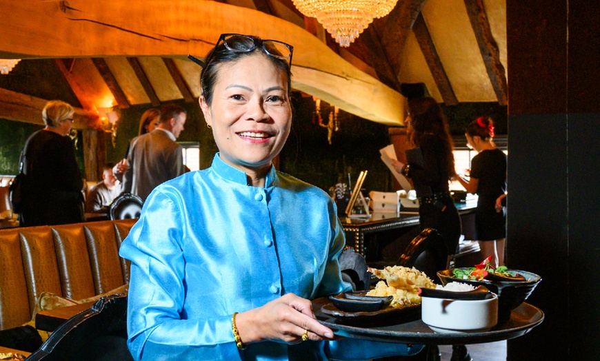 Image 5: The Crazy Bear | Thai 12-Plate & Drinks | Beaconsfield & Stadhampton