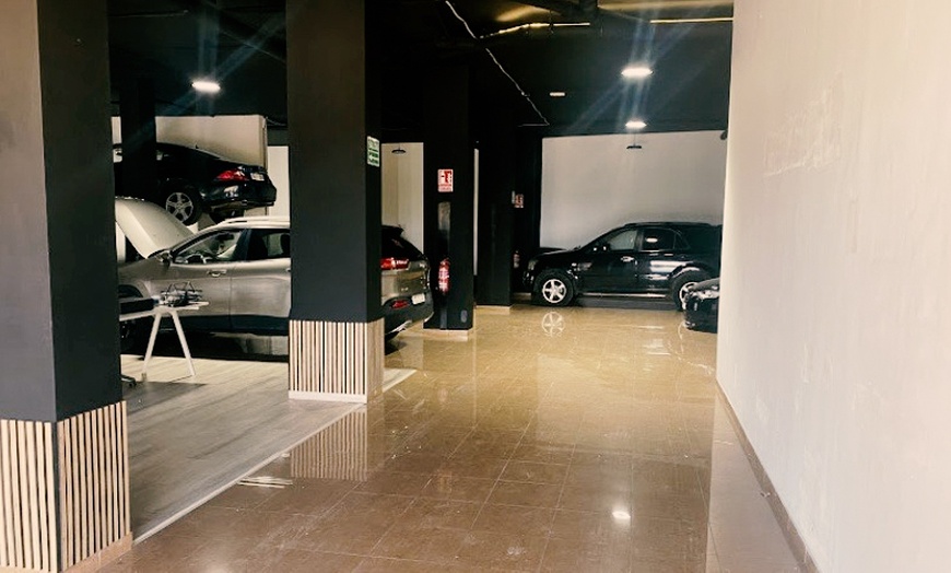 Image 4: Сambio de aceite Castrol Sintético 5W30 y de hasta 4 filtros Mann