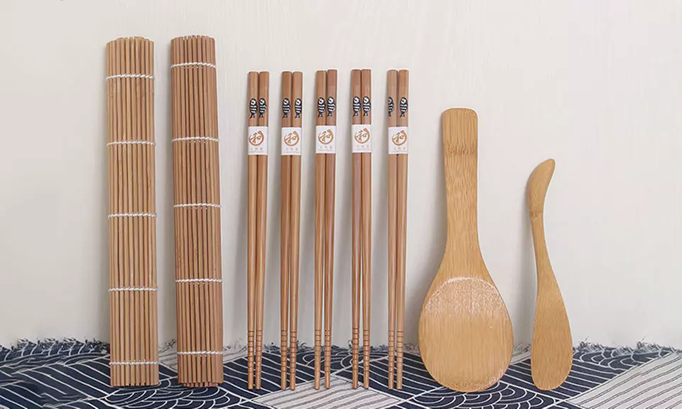 1 à 4 kits de confection de sushis en bambou - Primary Image