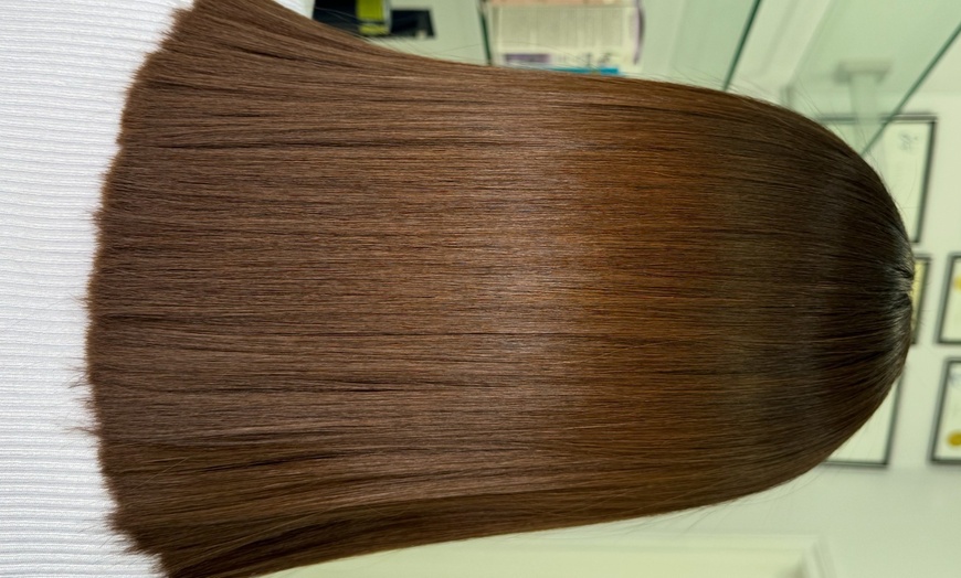 Image 4: Hair Botox Repairing Treatment with/without Led Light Therapy
