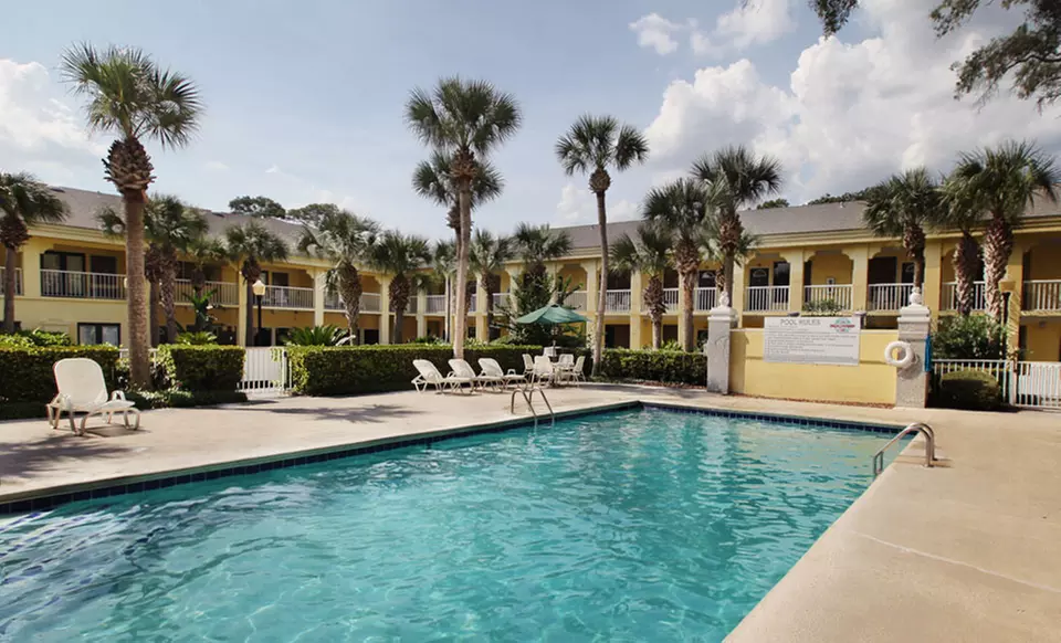 Stay at Beachview Club Hotel on Jekylll Island, GA, with Dates into November - Primary Image